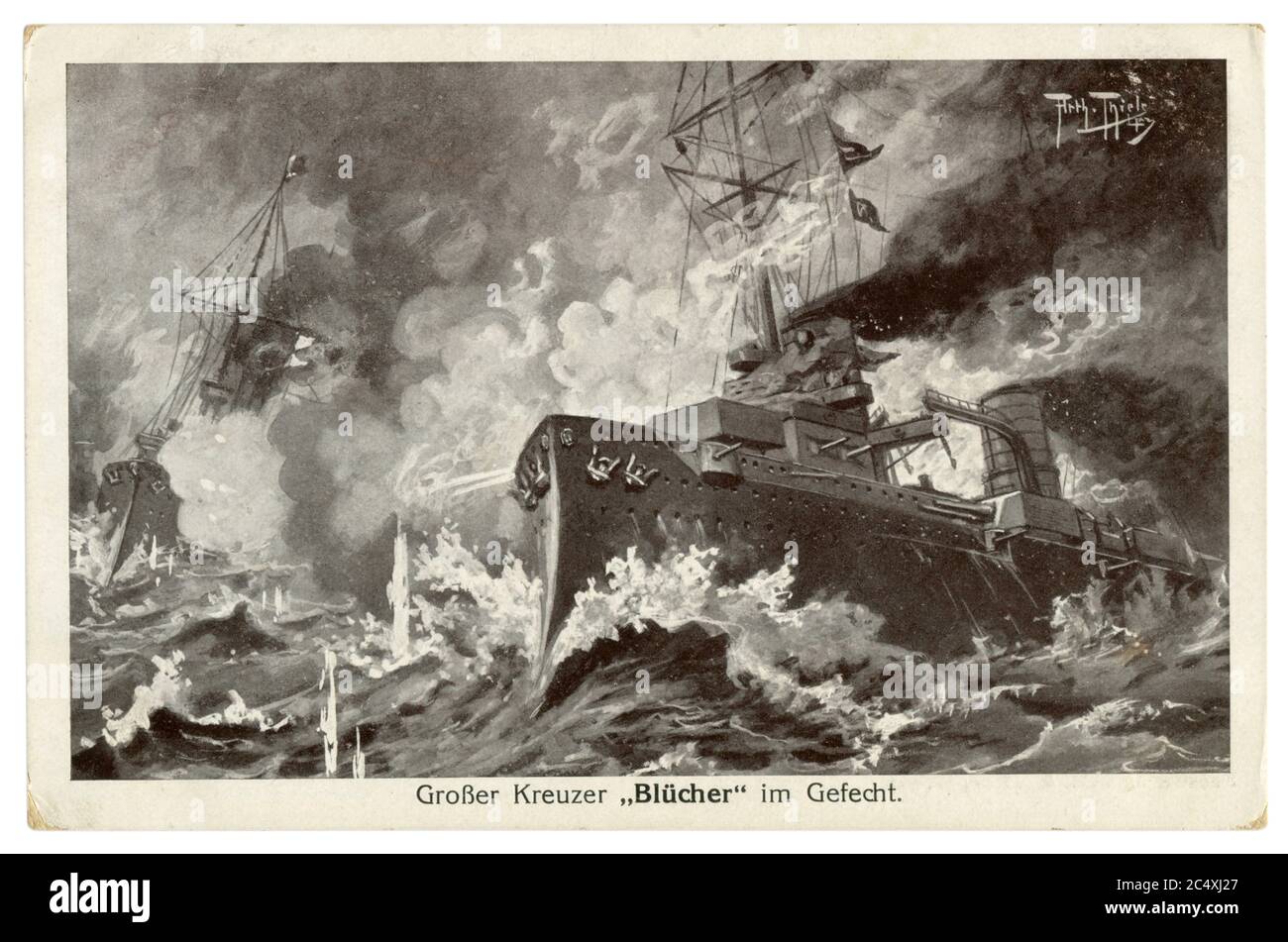Historische Postkarte: Panzerkreuzer SMS Blücher (1908) in der Seeschlacht, Deutsche Marine, 1. Weltkrieg 1914-1918, Schwarz-Weiß-Kunst Stockfoto