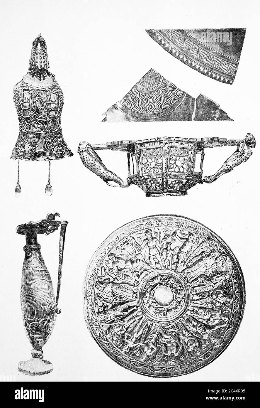 Teile des Schatzes von Pietroasa genannt archäologischer Fund in Rumänien aus der ersten Hälfte des 19. Jahrhunderts, Schatz von Athanaric / Teile des Schatzes von Pietroasa gekennzeichnet einen archäologischen Fund in Rumaenien aus der ersten Haelfte des 19. Jahrhundert, Schatz des Athanarich Stockfoto