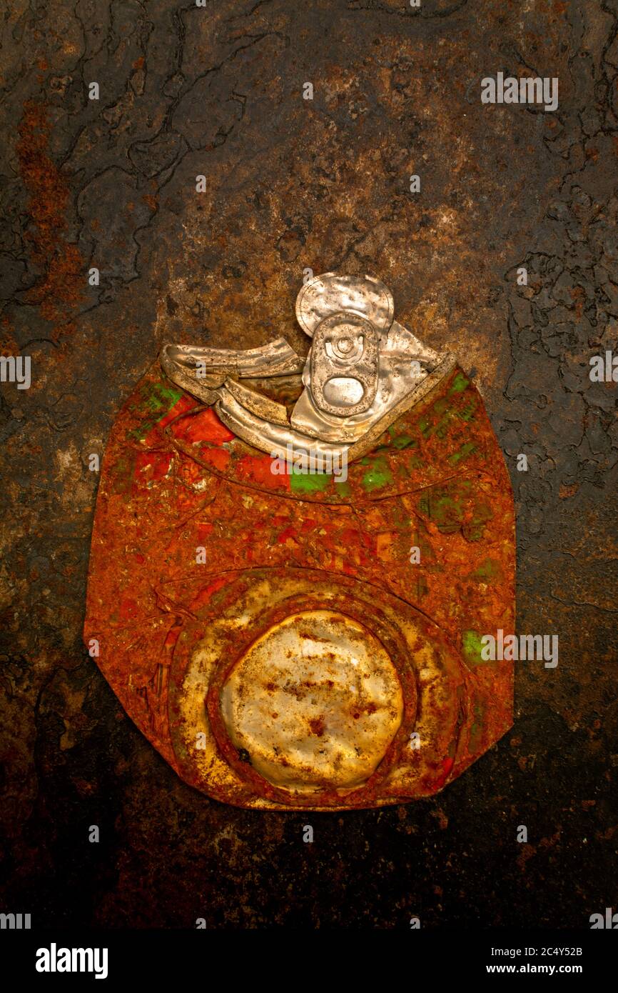 Nahaufnahme einer rostigen Dose Stockfoto