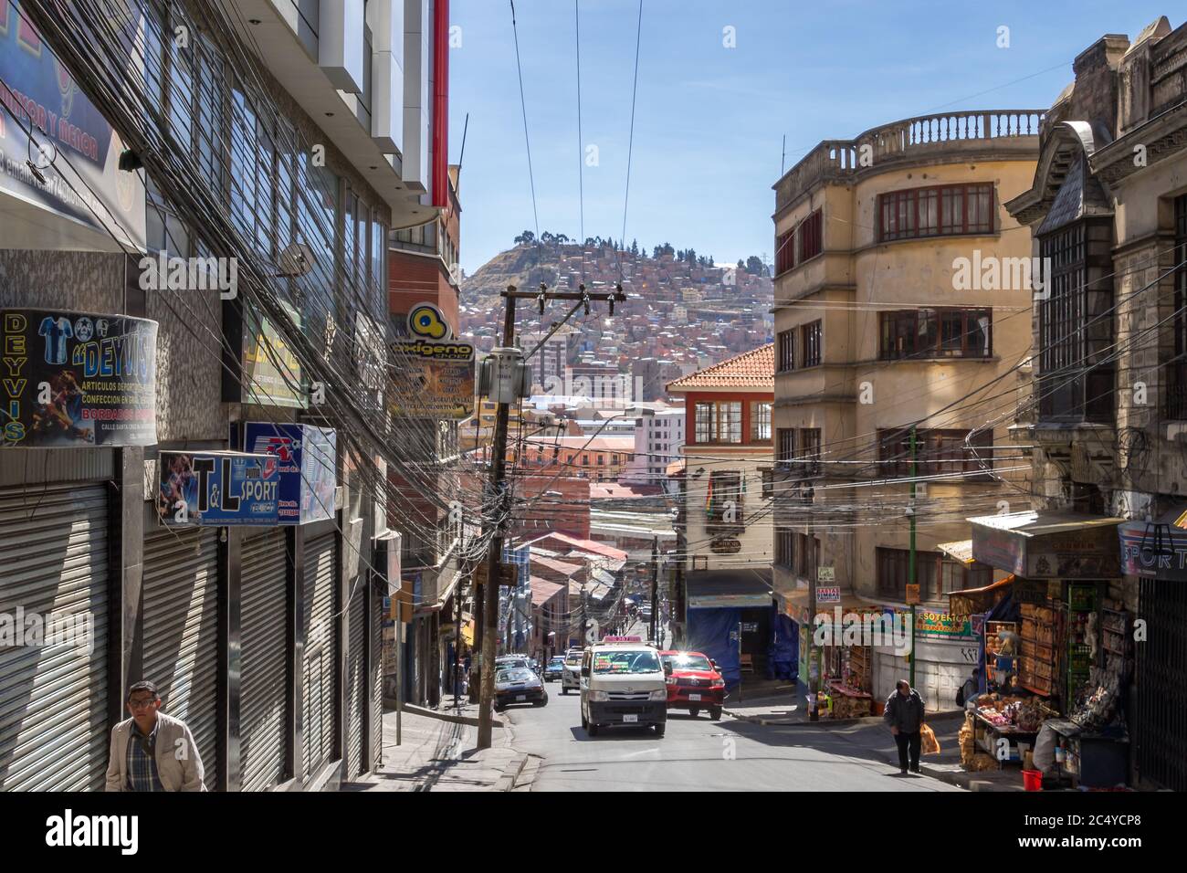 La Paz, Bolivien - 30. september 2018: Panoramablick auf La Paz, in Bolivien. La Paz ist die höchste Hauptstadt der Welt. Stockfoto