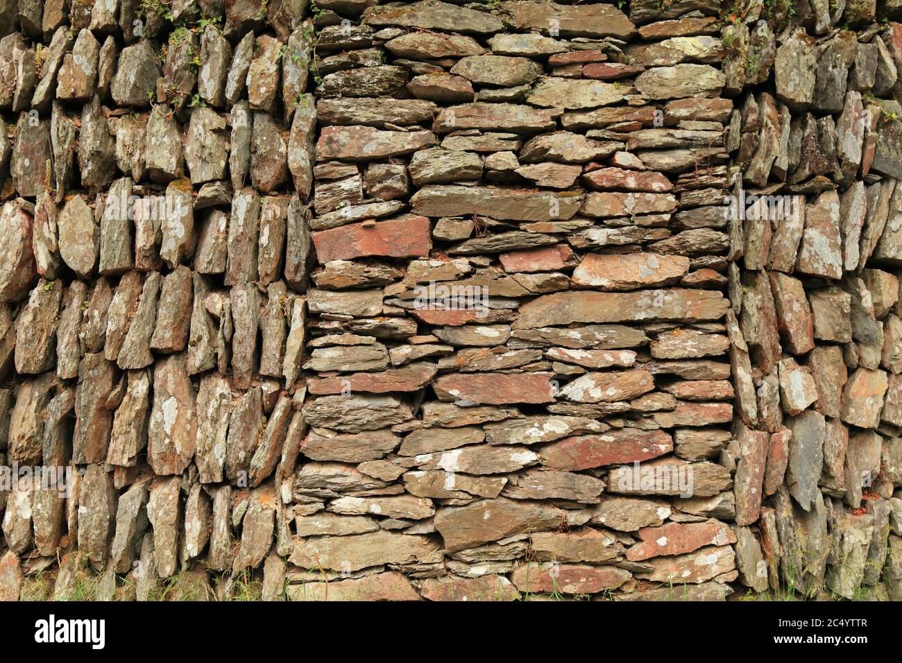 Detail der Trockensteinmauer in Exmoor, Devon Stockfoto