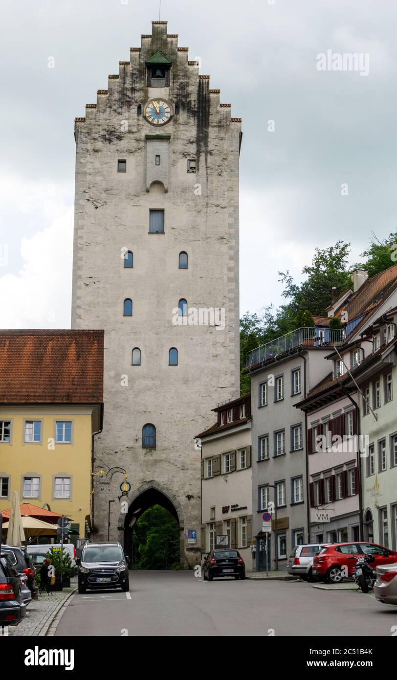 Ravensburg, BW - 21. Juni 2020: Blick auf den historischen Obertorturm in Ravensburg in Süddeutschland Stockfoto