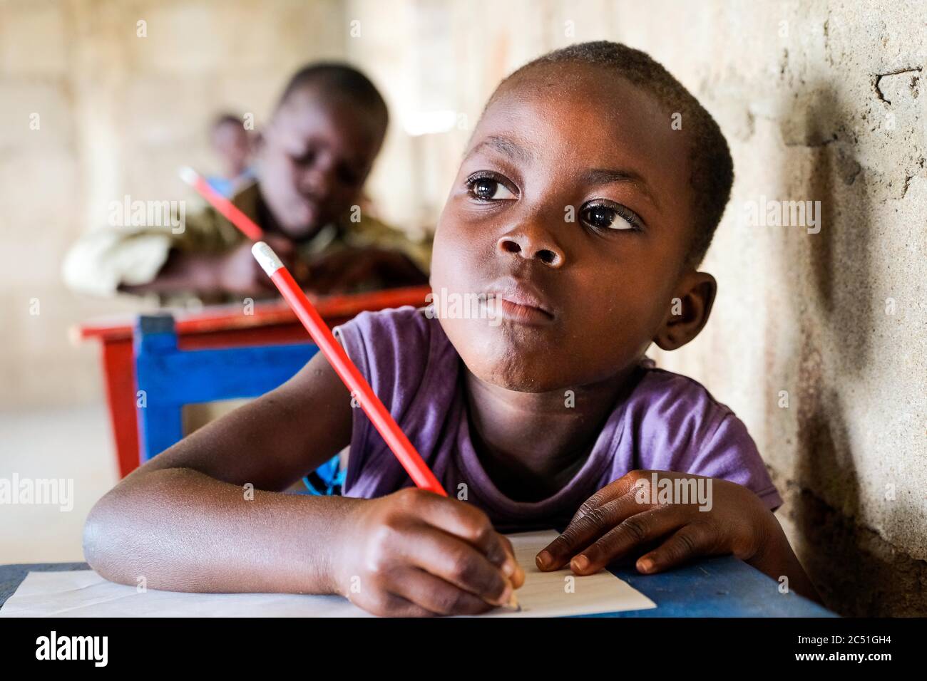 Schulunterricht für die Kinder des Waisenhauses 'Nazareth Home for God´s Children' in Sang / Ghana Stockfoto