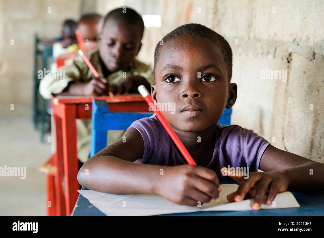 Schulunterricht für die Kinder des Waisenhauses 'Nazareth Home for God´s Children' in Sang / Ghana Stockfoto