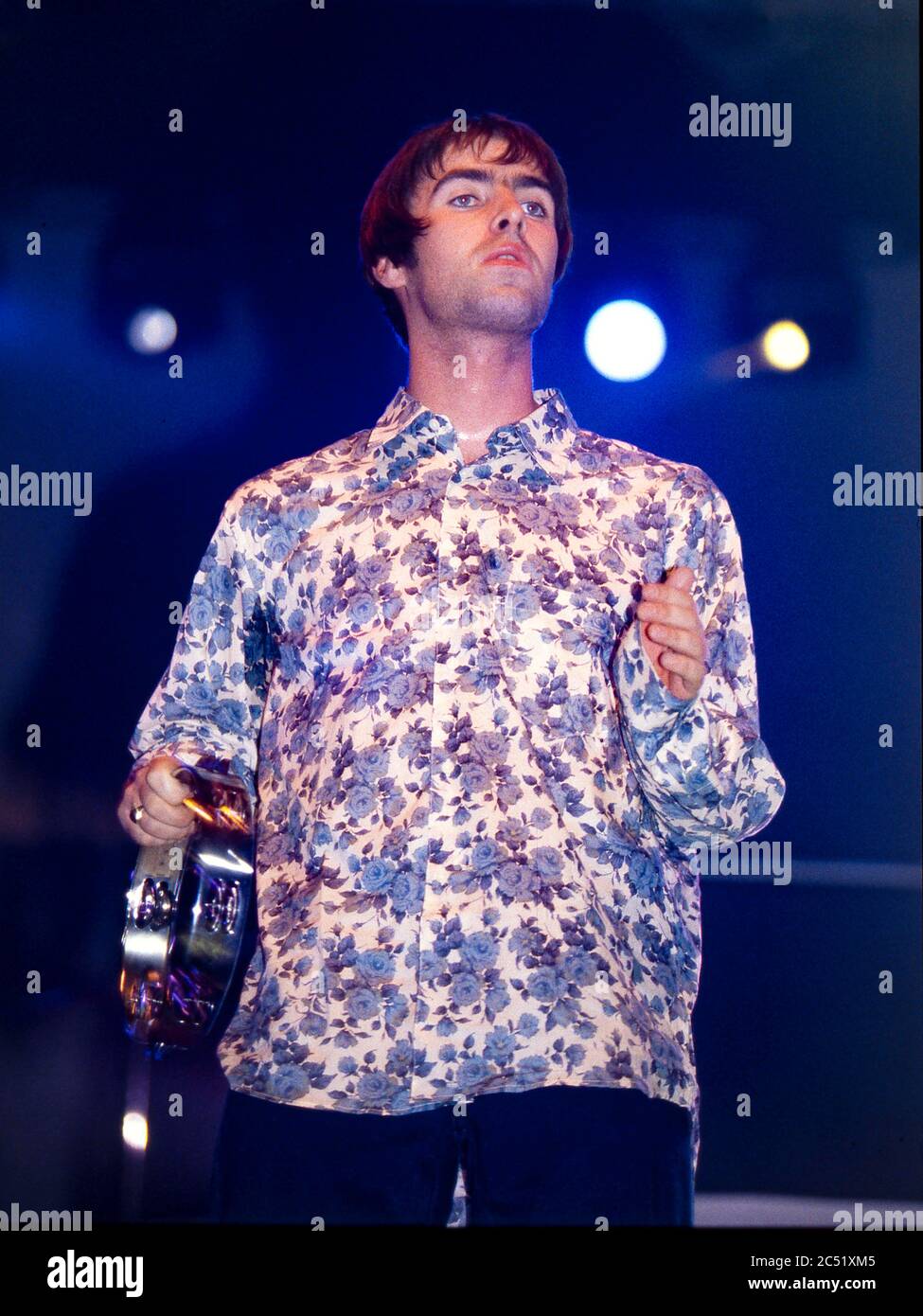 Oasis in concert in Earl's Court Exhibition Hall 4. November 1995: Liam Gallagher Stockfoto