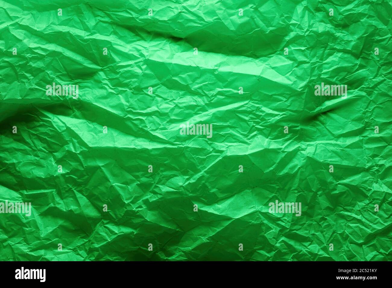 Abstrakte grüne zerknitterte Papiertextur für Hintergrund oder Hintergrund verwenden Stockfoto