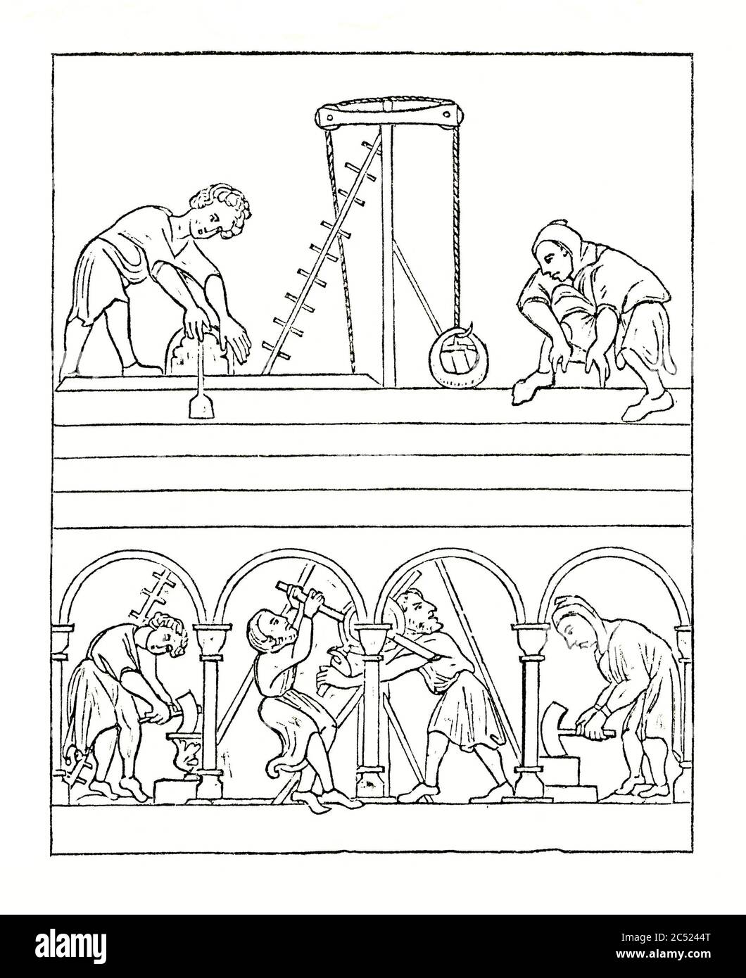Eine alte Gravur zeigt die Bautechniken im Mittelalter. Dazu gehören Männer am Boden Heben Materialien wie Steine oder Steine mit einem frühen Riemenscheibe System oder "Kran". Die Leiter ist sichtbar und die Männer auf ebenem Boden meißeln und schnitzen. Die Bögen hier sind gerundet oder normannisch im Stil. Stockfoto