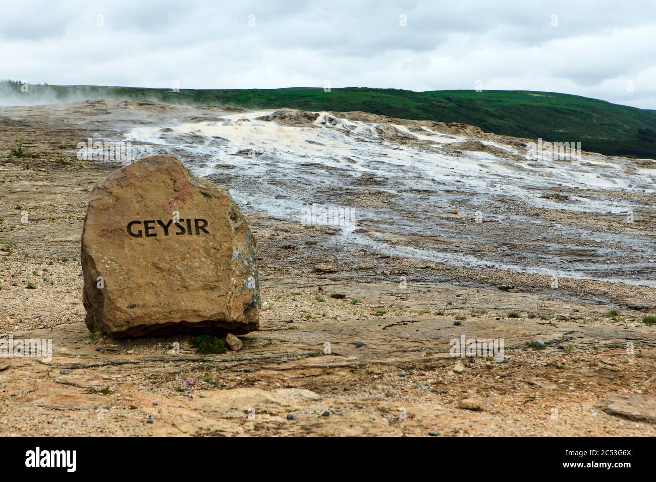 Geothemale Aktivität, Geysir in Island. Stockfoto