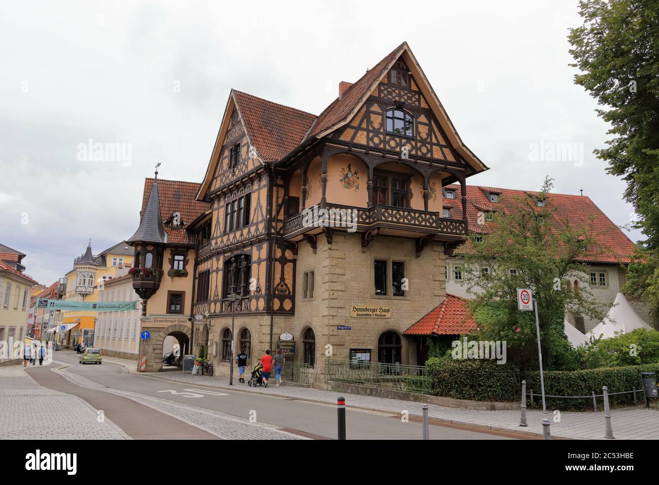 August 06 2019 - Meiningen, Thüringen, Deutschland: Historische Altstadt-Architektur Stockfoto