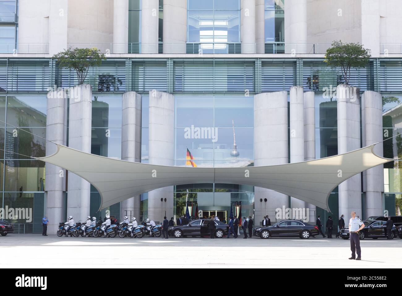 Bundeskanzleramt, Staatsempfang, Vorplatz, Regierungsbezirk, Berlin, Deutschland Stockfoto