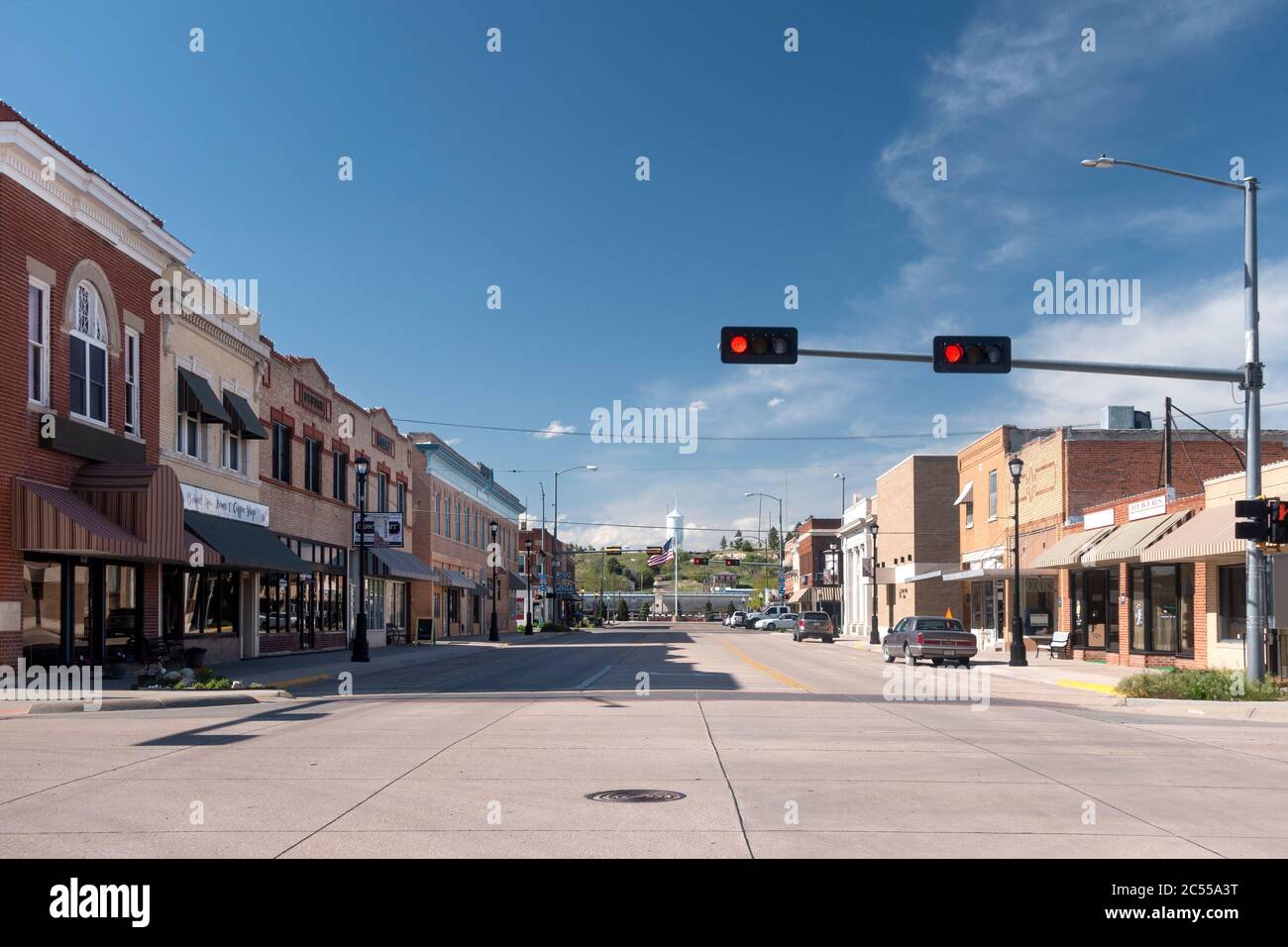 Blick auf die 10th Avenue, die Hauptstraße in der Innenstadt von Sidney, Nebraska Stockfoto