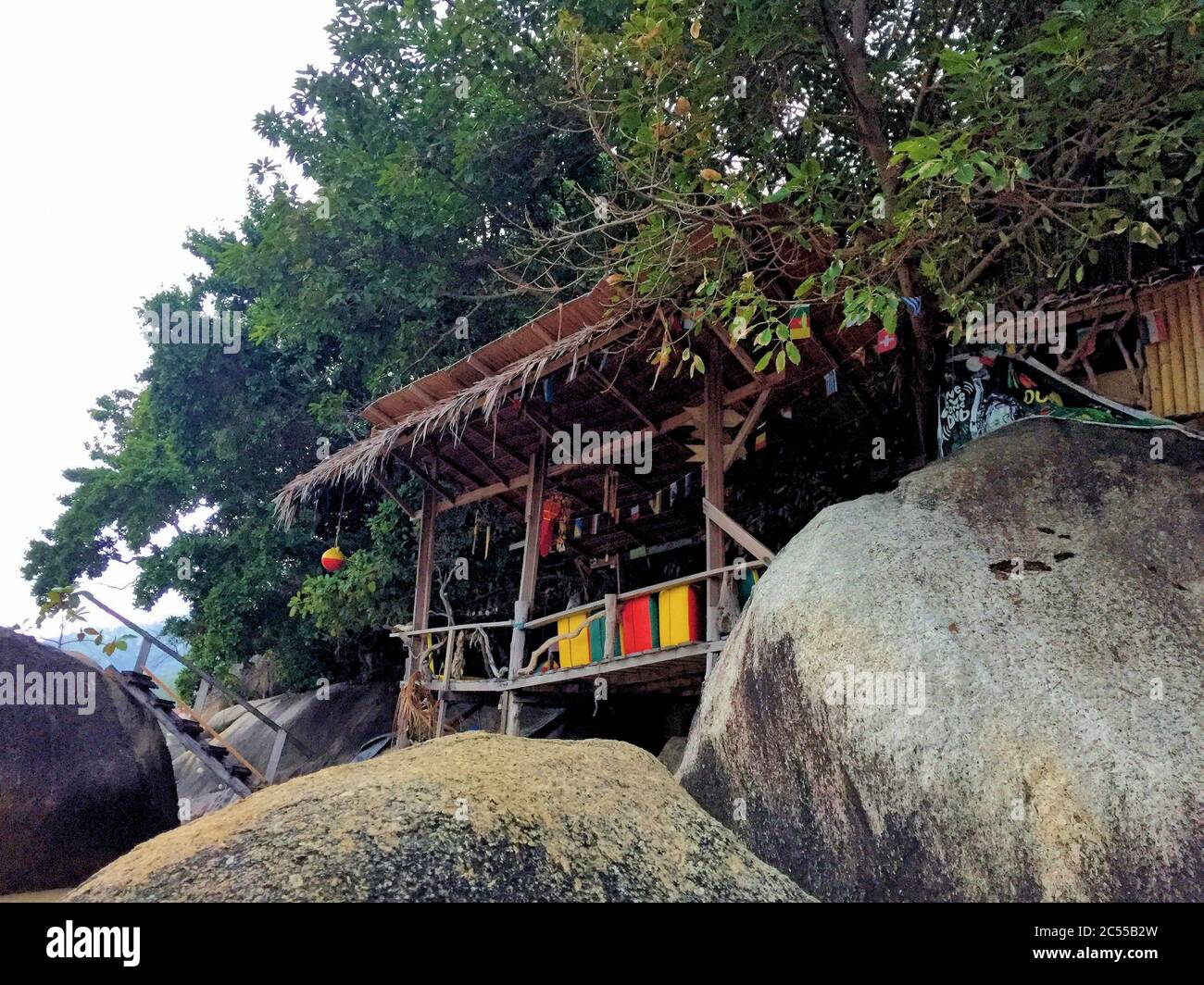 Kleiner Holzlagerplatz in Lamai Strand Koh Samui Thailand Stockfoto