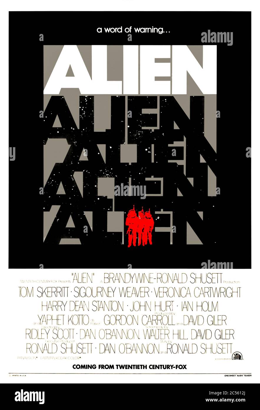 Alien (1979) Regie: Ridley Scott mit Sigourney Weaver, Tom Skerritt, Ian Holm, Yaphet Kotto und John Hurt. Ripley und die Crew der Nostromo verwechseln eine Warnmeldung als Notruf und holen einen tödlichen Xenomorph, der „strukturelle Perfektion wird nur durch seine Feindseligkeit erreicht“. Stockfoto