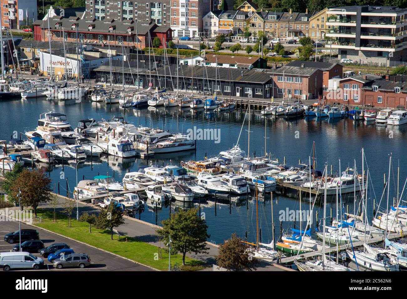 Ansicht der Segelboote am Hafen von Aarhus am 21. September 2019 Stockfoto