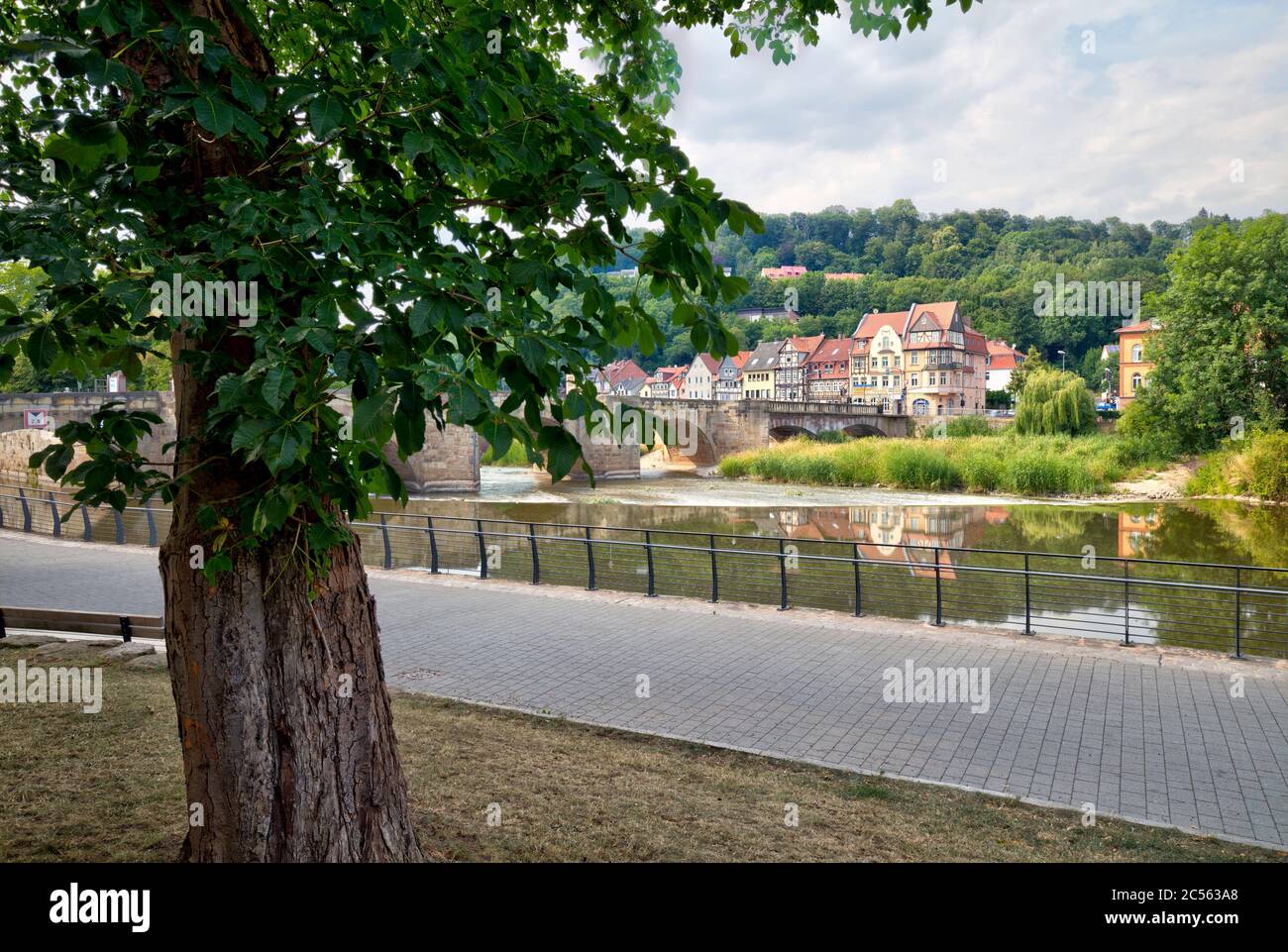 Werra, Fluss, Altstadt, alte Werra-Brücke, Hann. Münden, Niedersachsen, Deutschland, Europa Stockfoto