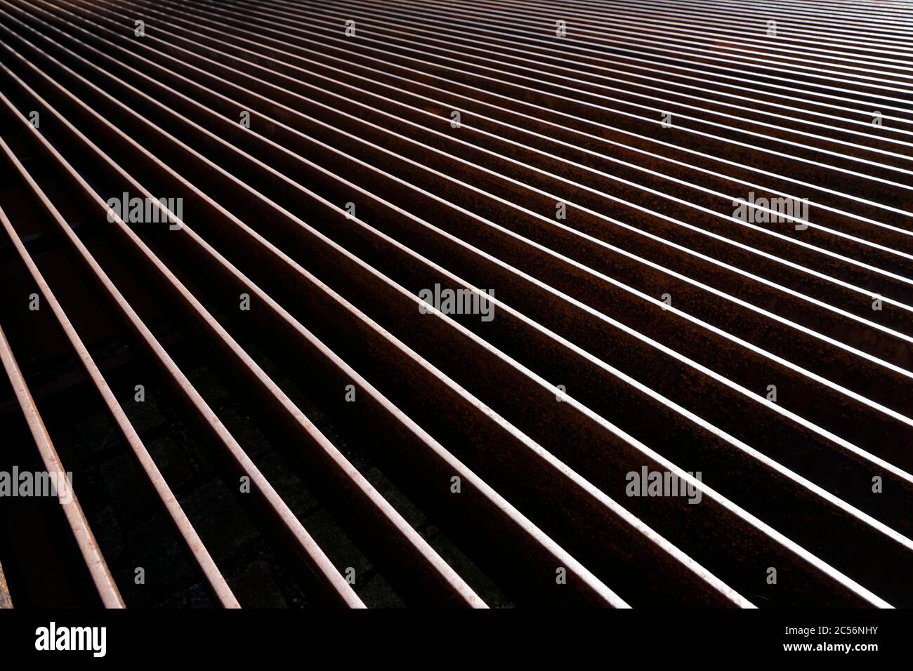 Deutschland, Bayern, Oberbayern, Metallgitter, diagonal, diagonal Stockfoto