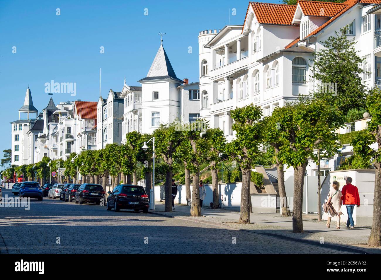 Wilhelmstraße in der berühmten Stadt Sellin, Deutschland Stockfoto
