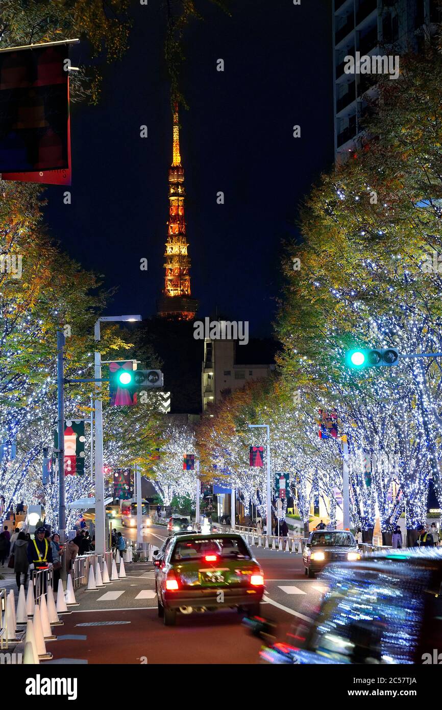 Japan, Honshu Island, Kanto, Tokio, Roppongi Viertel während Weihnachten. Stockfoto