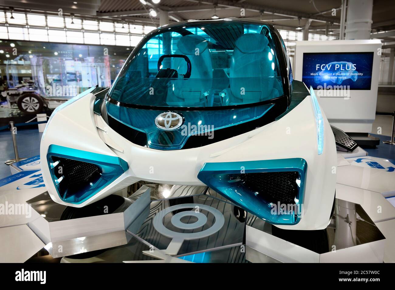 Japan, Honshu Island, Kanto, Tokyo, Toyota FCV Plus Wasserstoff Konzeptfahrzeug. Stockfoto