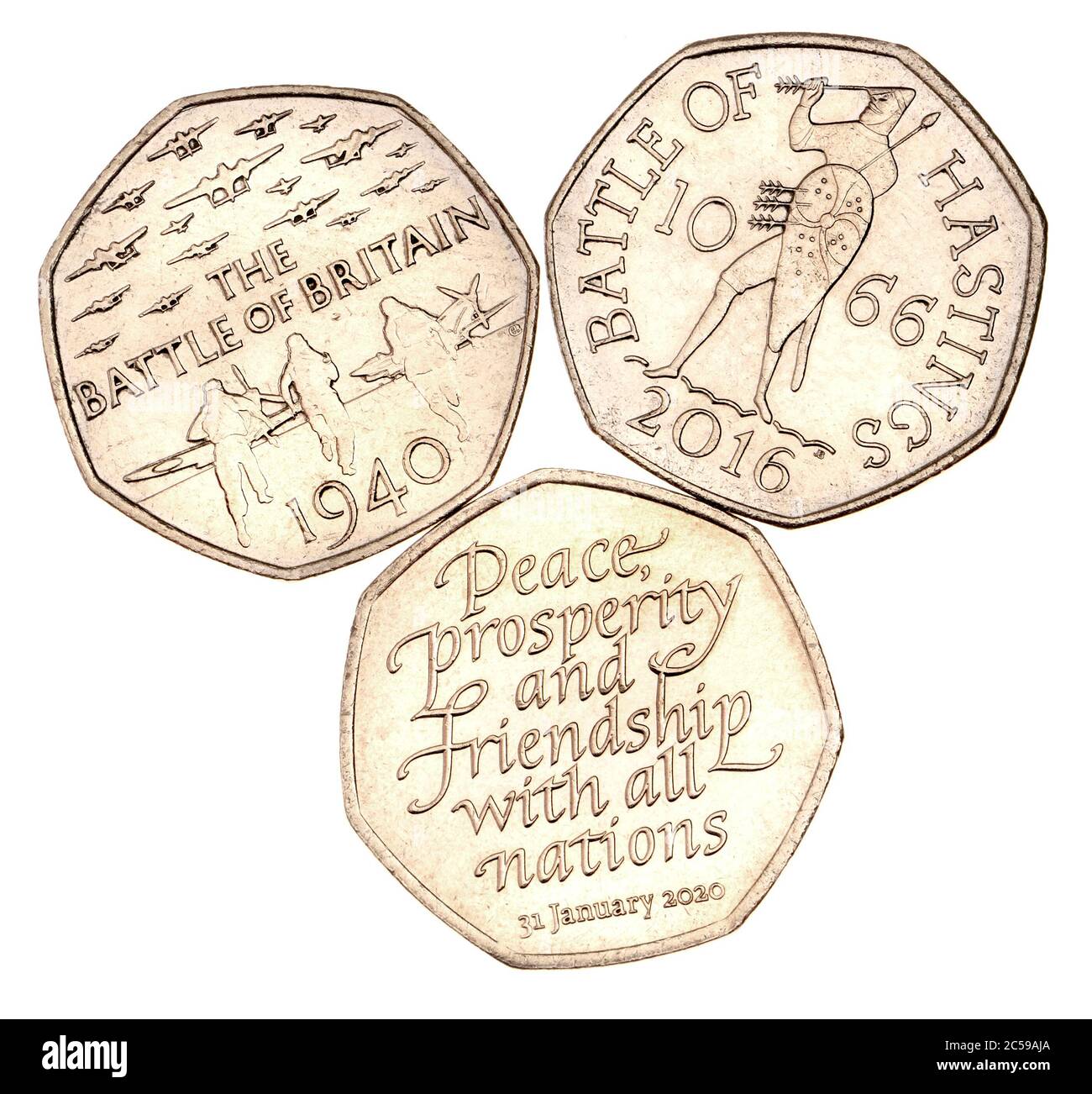 Britische Gedenkmünzen 50p. Schlacht von Großbritannien (2015) Schlacht von Hastings (2016) Brexit (2020) Stockfoto