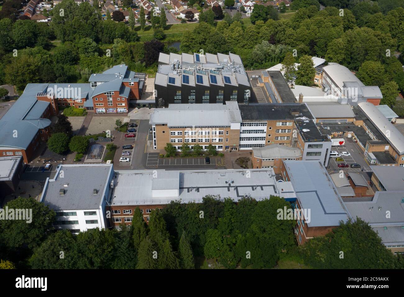 Eine Luftaufnahme der Cardiff Met University auf der Western Avenue in Cardiff, Wales, Großbritannien. Stockfoto