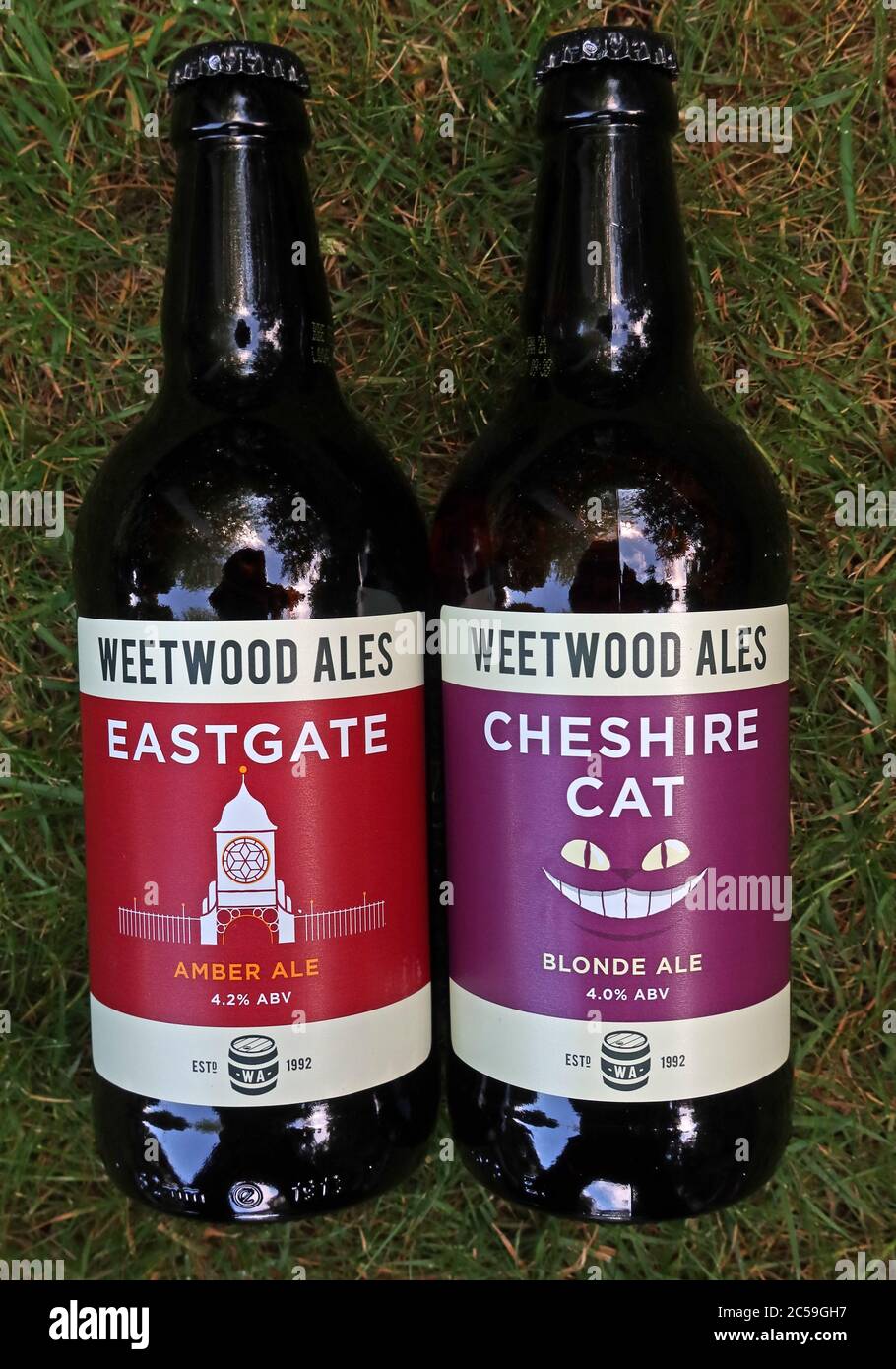 Weetwood Flaschenbiere, preisgekrönte Cheshire Brauerei, Eastgate, Amber Ale, Cheshire Cat, Blonde Ale Stockfoto