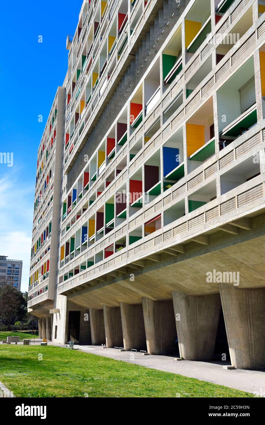 Frankreich, Bouches-du-Rhone, Marseille, architektonisches Werk von Le Corbusier, als Weltkulturerbe von der UNESCO, Cité Radieuse oder leuchtende Stadt aufgeführt, die von Le Corbusier angrenzenden boulevard Michelet im 8. arrondissement Stockfoto