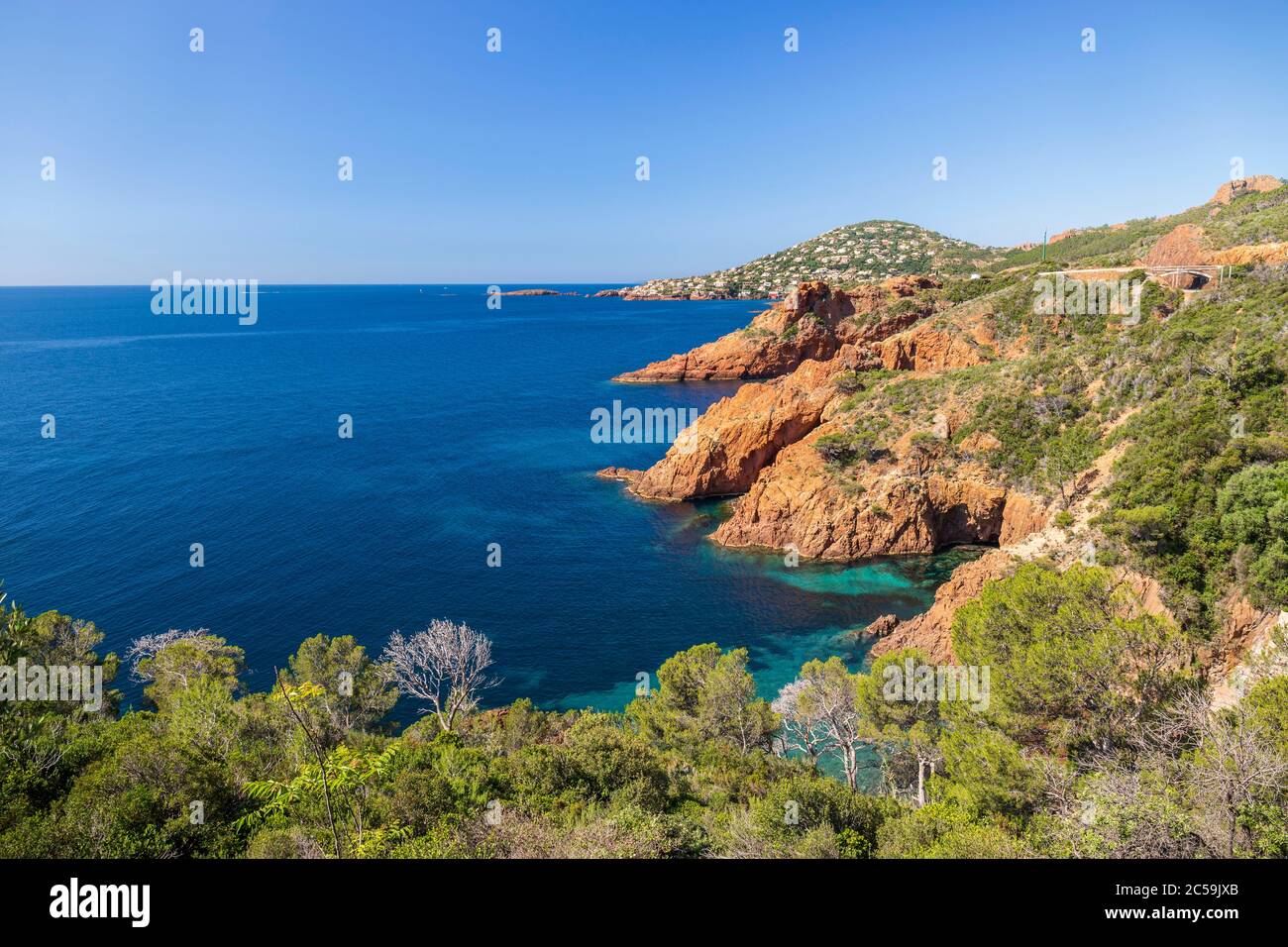 Frankreich, Var, Saint-Raphaël, Corniche d'Or, Calanque von Saint-Barthélemy und Anthéor im Hintergrund Stockfoto