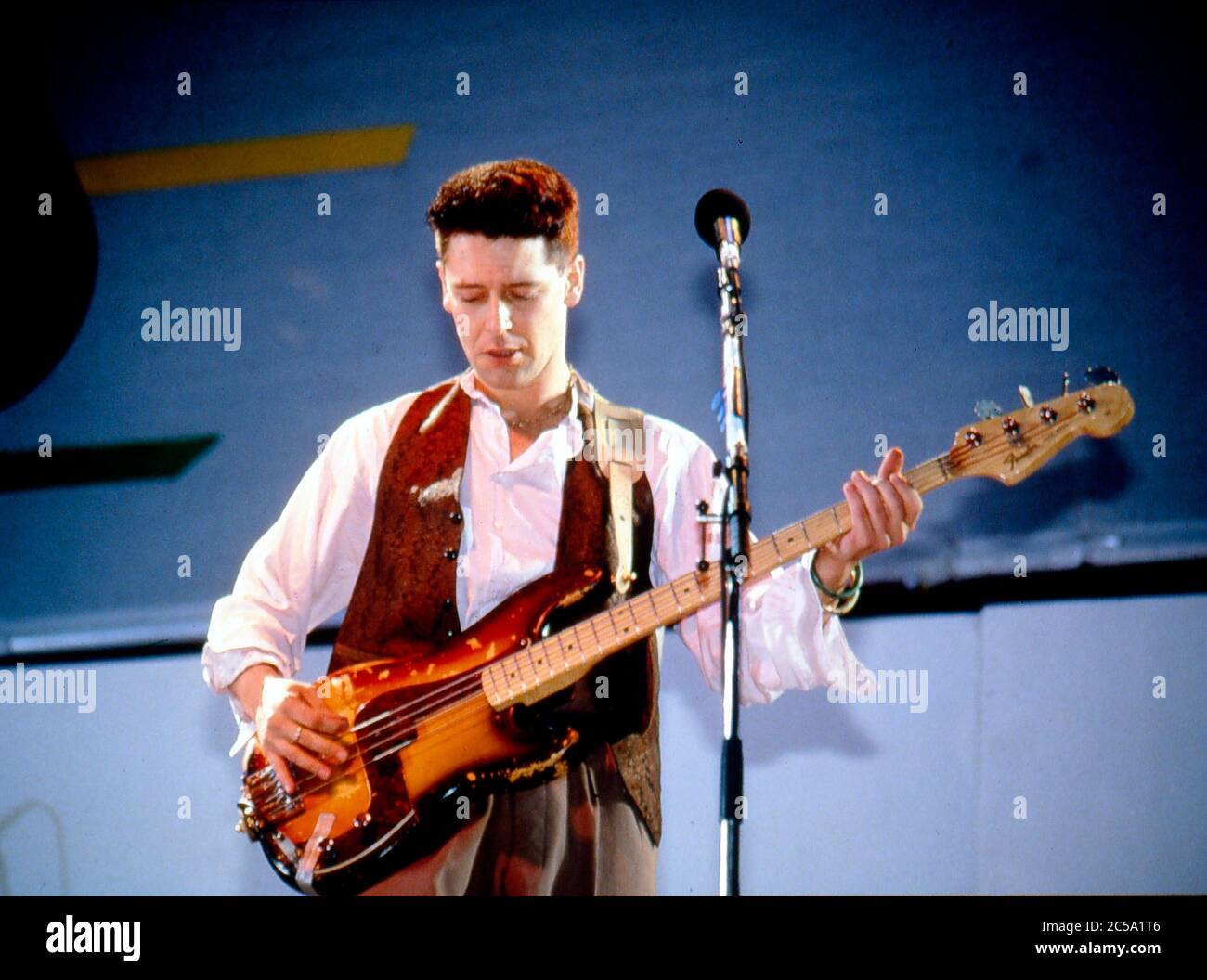 U2 beim Selbsthilfekonzert zugunsten von Arbeitslosen in Irland am RDS Anglesea Stand, Ballsbridge, Dublin, Irland 17. Mai 1986: Adam Clay Stockfoto