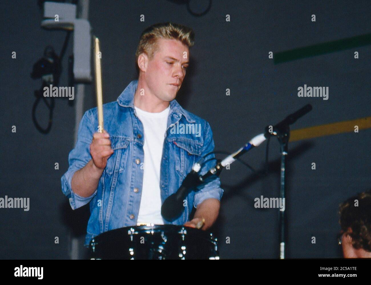 U2 beim Selbsthilfekonzert für Arbeitslose in Irland am RDS Anglesea Stand, Ballsbridge, Dublin, Irland 17. Mai 1986: Larry Mul Stockfoto