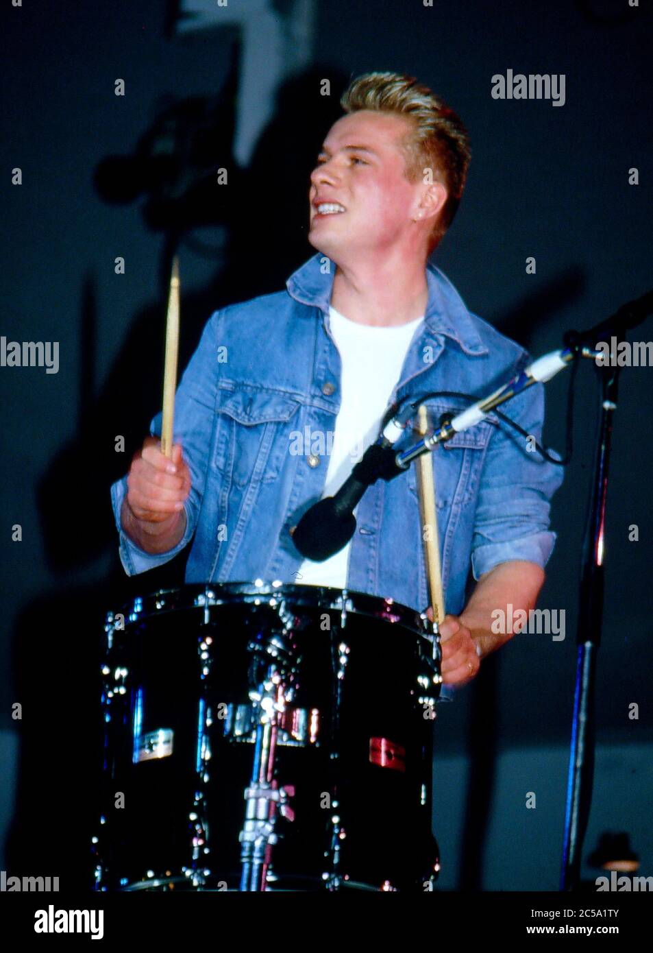 U2 beim Selbsthilfekonzert für Arbeitslose in Irland am RDS Anglesea Stand, Ballsbridge, Dublin, Irland 17. Mai 1986: Larry Mul Stockfoto