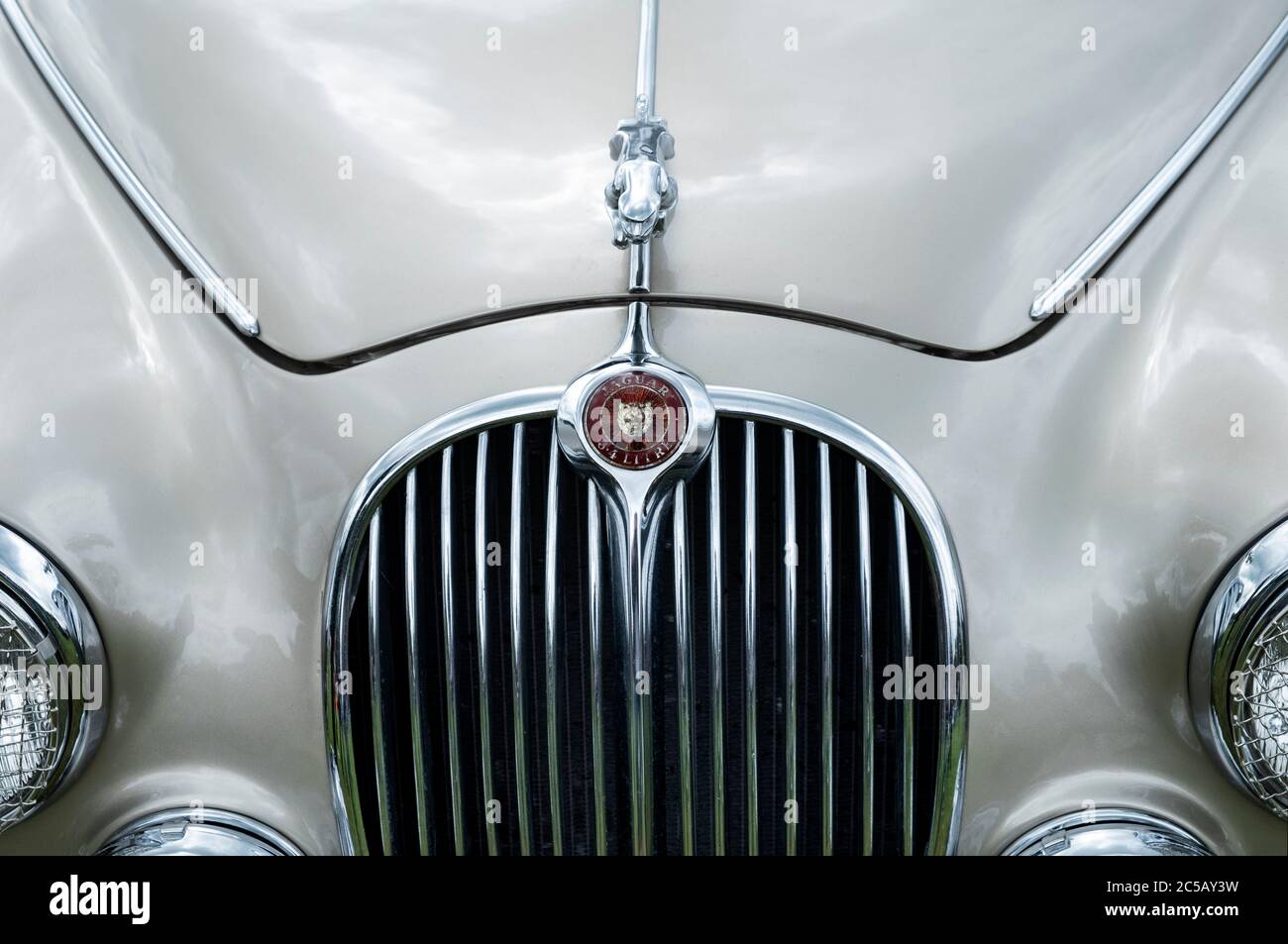 Jaguar S-TYPE Motorhaube Stockfoto