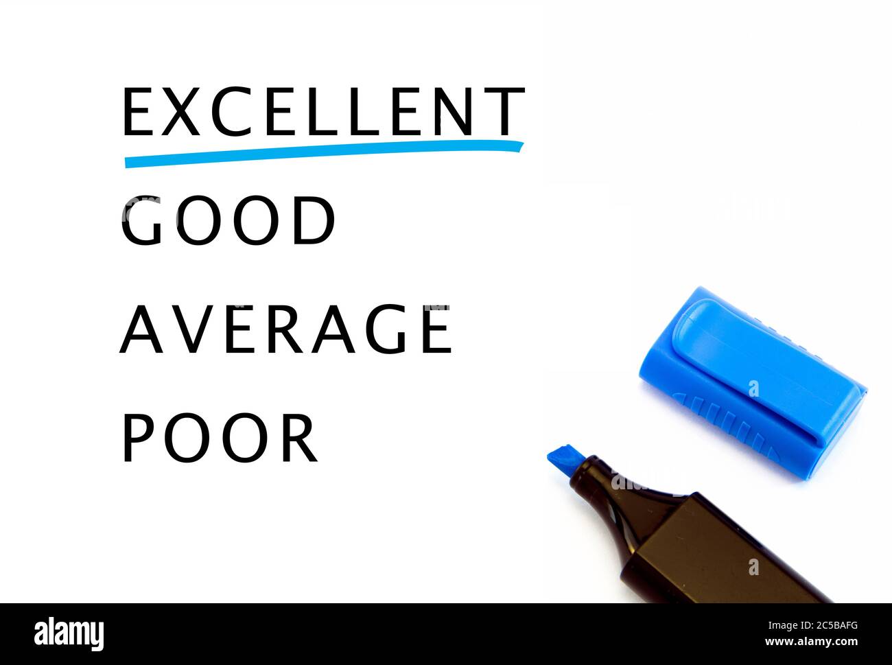 Bewertungsformular mit blauer Markierung, Exzellenz, Leistungskonzept auf weißem Hintergrund Stockfoto