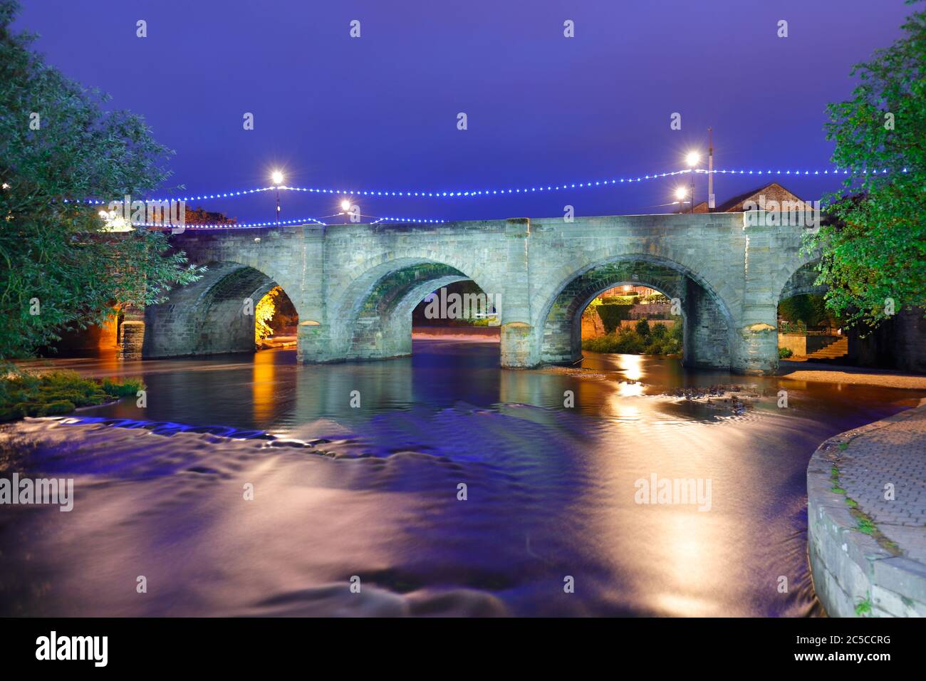 Wetherby Bridge ist ein antikes Denkmal mit Grade II Stockfoto