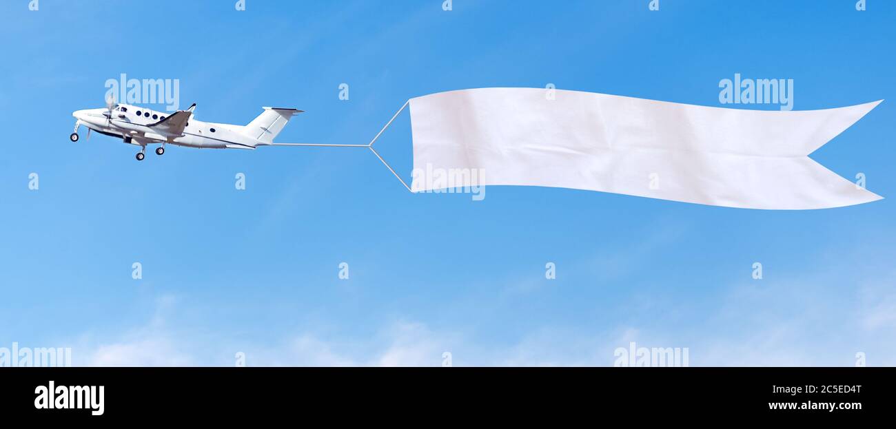 Banner Flugzeug Stockfotos Und Bilder Kaufen Alamy