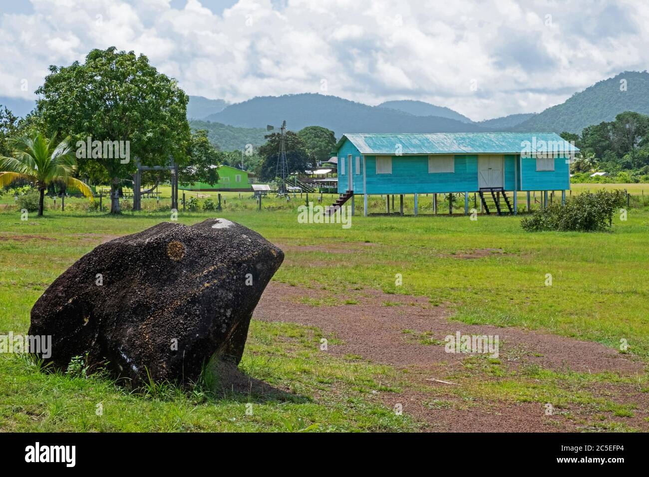 Surama, indianisches Dorf im Norden Rupununi und Upper Takutu-Upper Essequibo Region entlang der Linden-Lethem Schotterstraße, Guyana, Südamerika Stockfoto