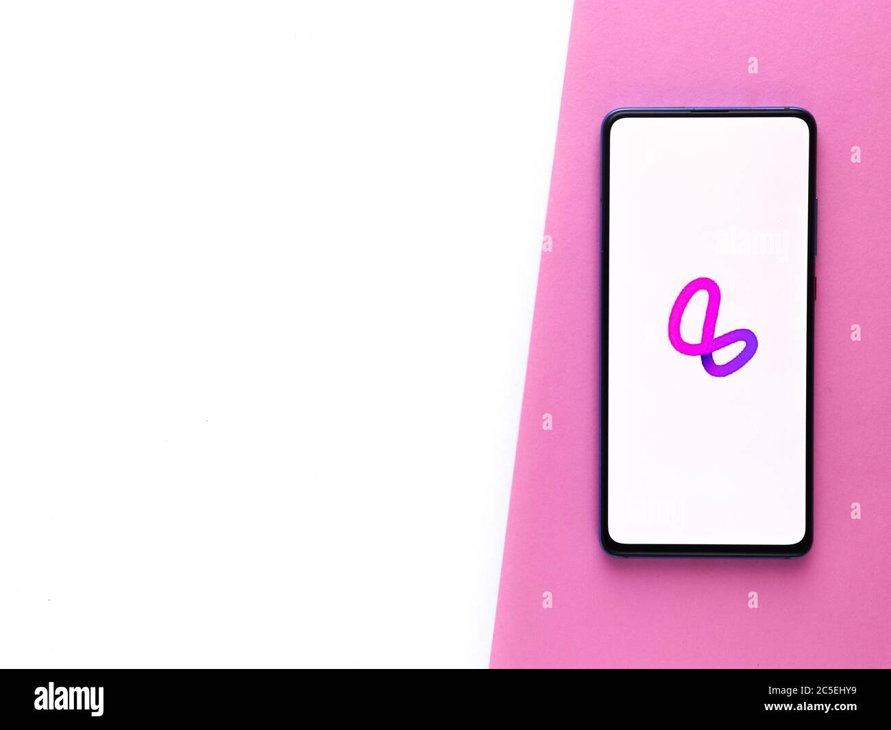 Assam, indien - 1. Juli 2020 : Lasso App für kurze und lustige Videos. Stockfoto