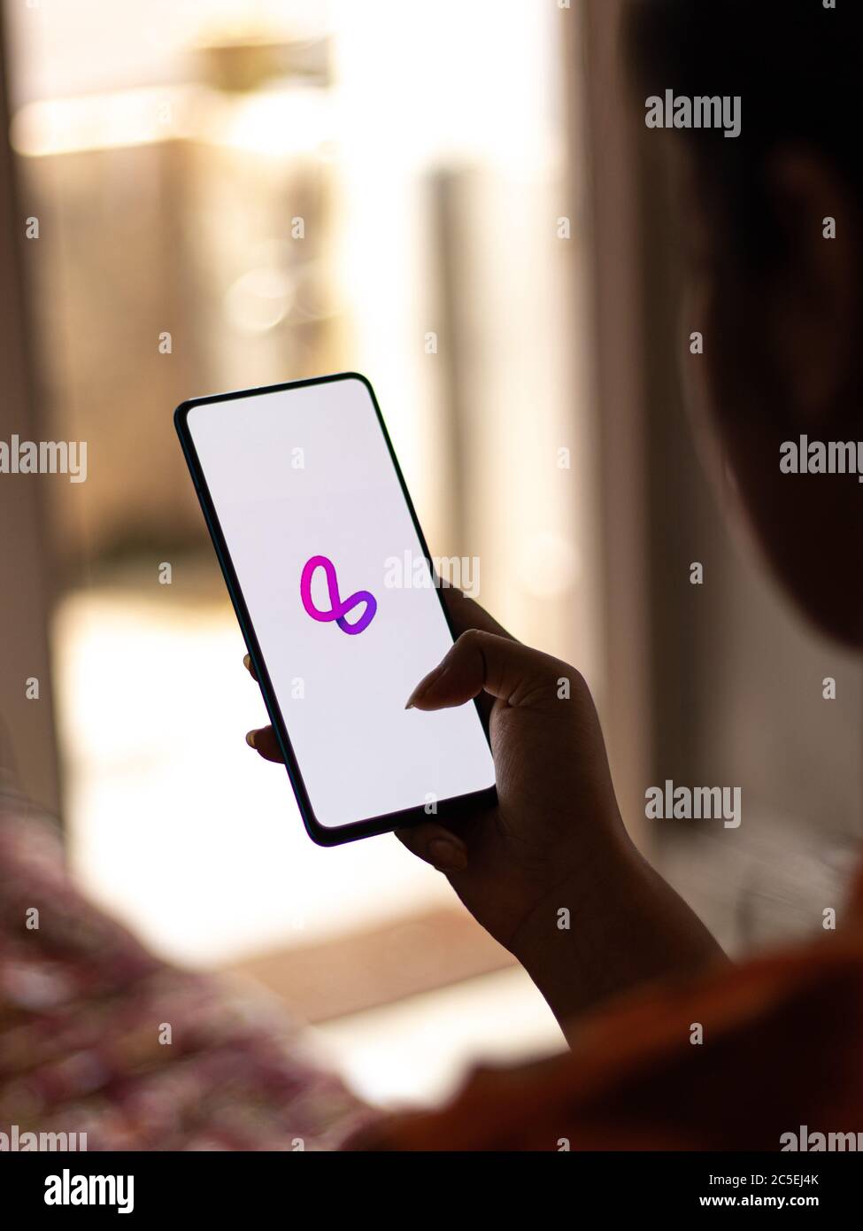 Assam, indien - 1. Juli 2020 : Lasso App für kurze und lustige Videos. Stockfoto