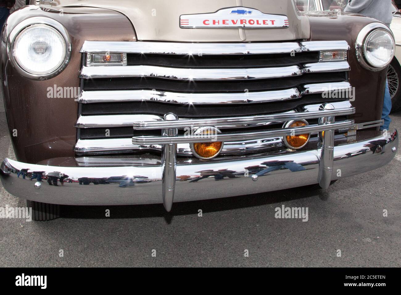 Bordeaux , Aquitaine / Frankreich - 06 20 2020 : Chevrolet Advance Design 3100 alter Vintage Pickup Truck Stockfoto