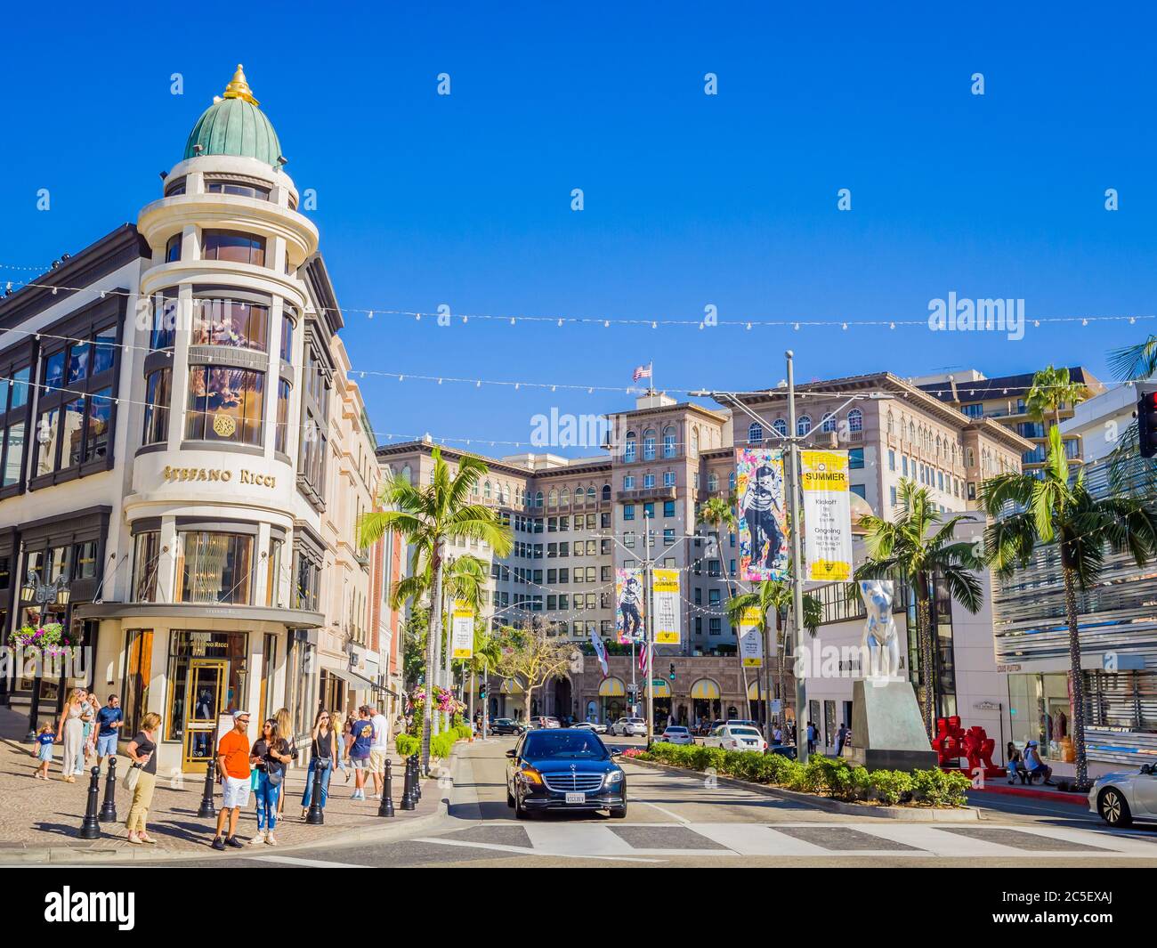 Los Angeles, Kalifornien, Blick auf den Rodeo Drive während eines sonnigen Tages in Beverly Hills Stockfoto