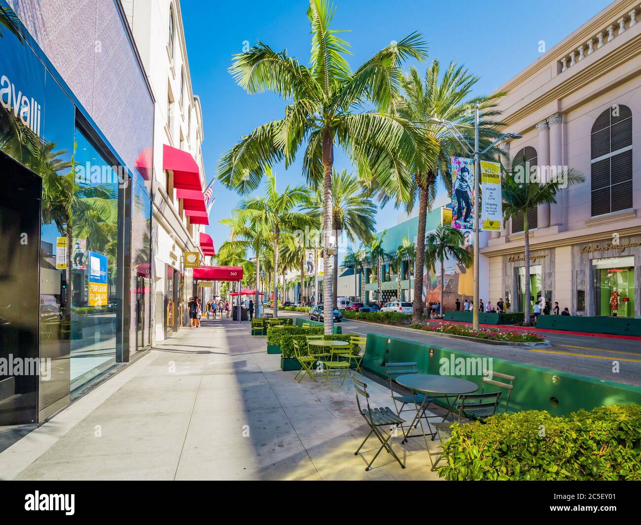 Los Angeles, Kalifornien, Blick auf den Rodeo Drive während eines sonnigen Tages in Beverly Hills Stockfoto