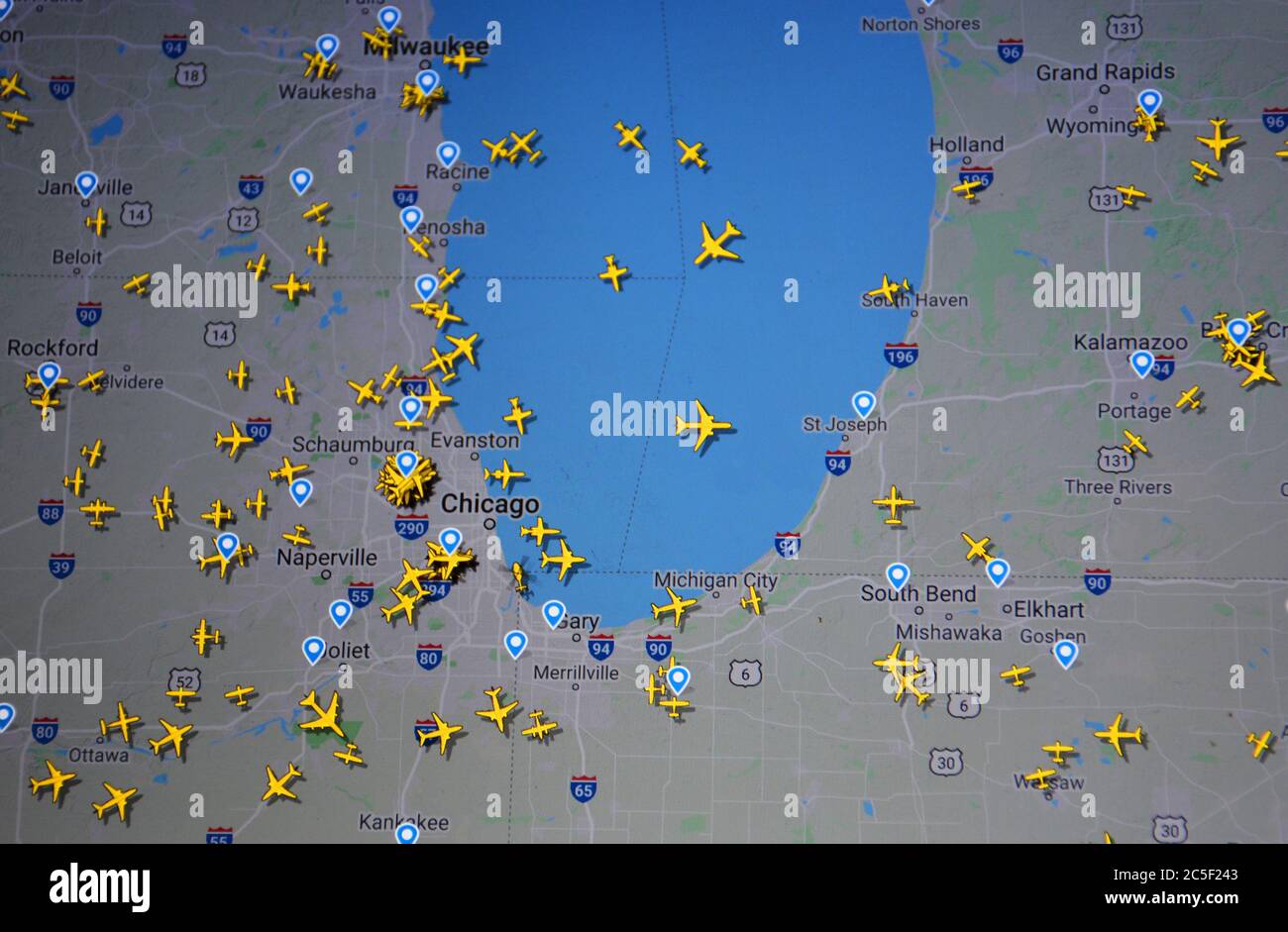 Flugverkehr über Chicago Region, USA, im Internet, mit Flightradar 24 Website von Svenska Resenätverket ab ( 02. Juli 2020, UTC 19.10 ) Stockfoto