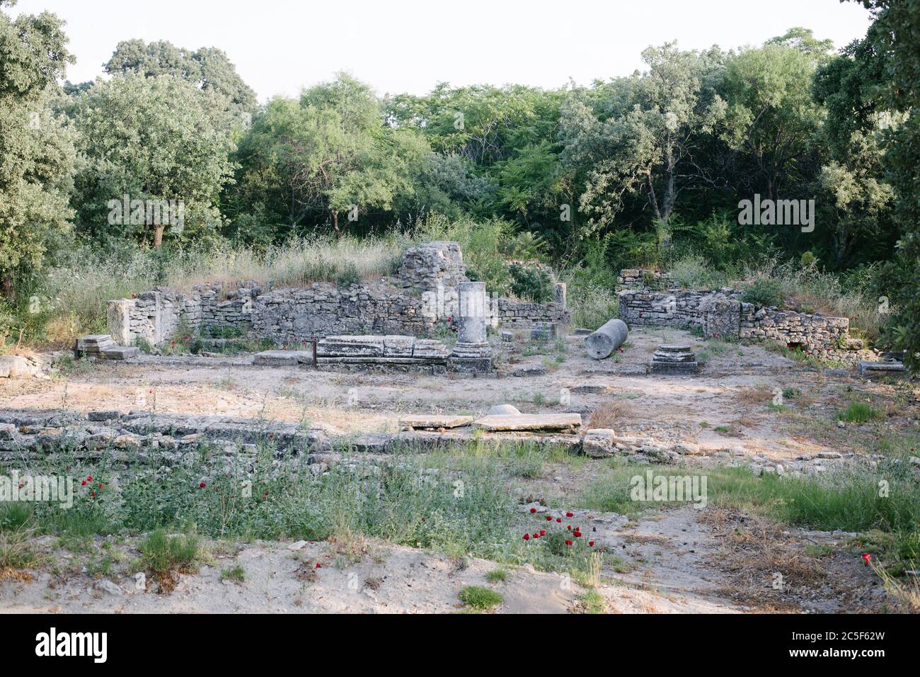 Troja. Blick auf die Stadt Troy. Historische Steine. Historische Ruinen und zerstörte Strukturen. Stockfoto