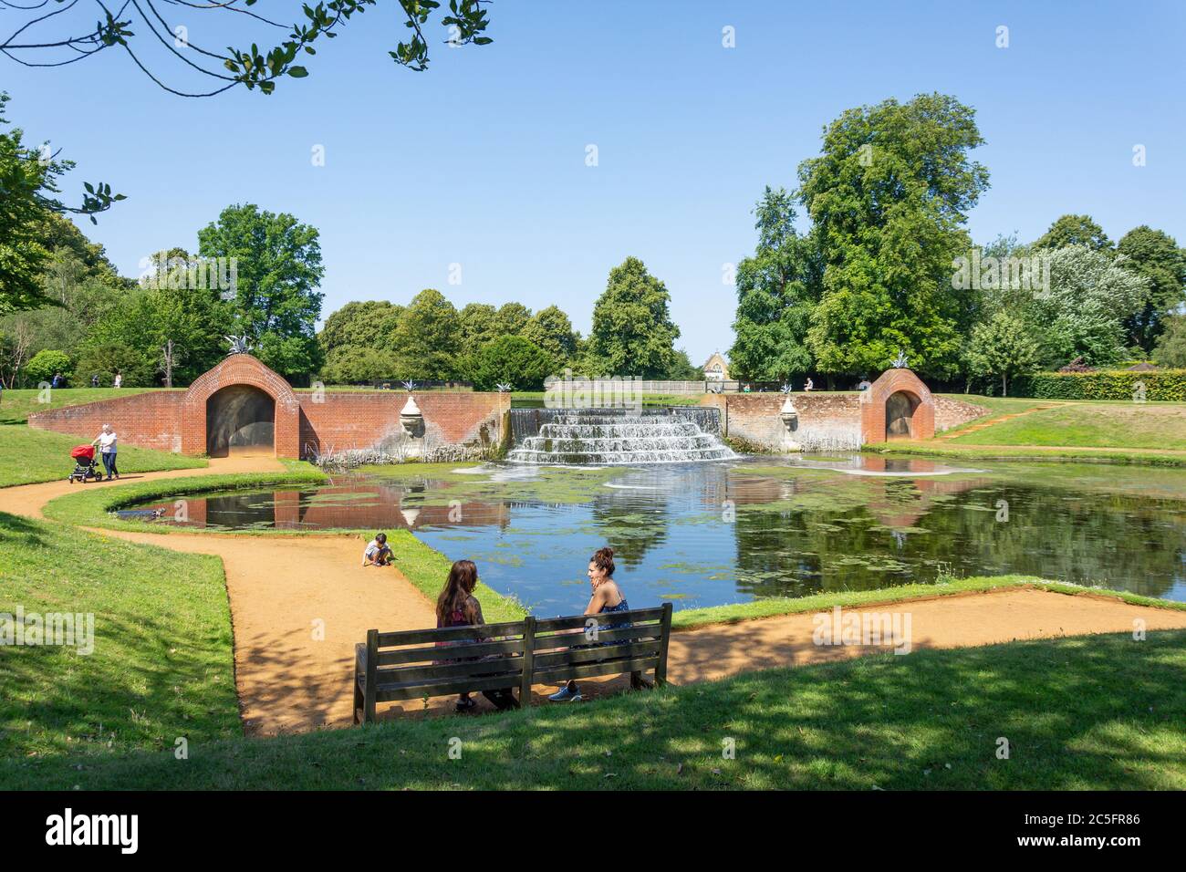 The Water Gardens, Bushy Park, Borough of Richmond upon Thames, Greater London, England, Vereinigtes Königreich Stockfoto