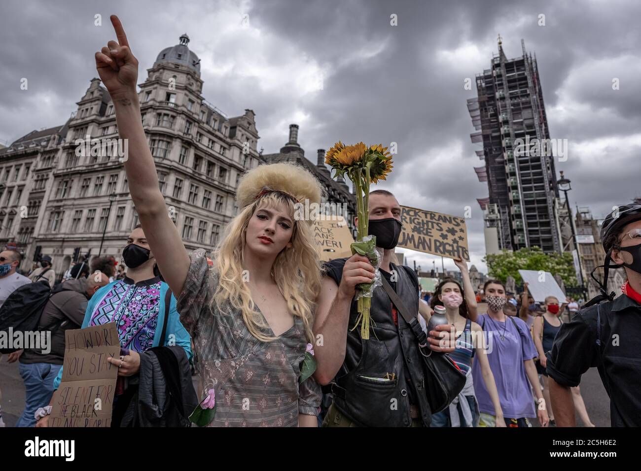 Hunderte von Menschen nehmen an Black Trans Lives Matter Protest in London Teil. Stockfoto
