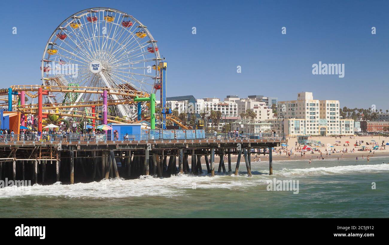 Las Angeles, Kalifornien - 9. September 2019: Pacific Park und Santa Monica Beach, Los Angeles, USA. Stockfoto