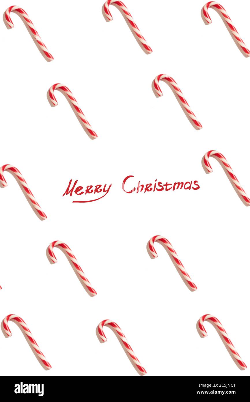 Weihnachtskarte. Weißer Hintergrund. Symbol für Neujahr. Weihnachtsbonbon. Stockfoto