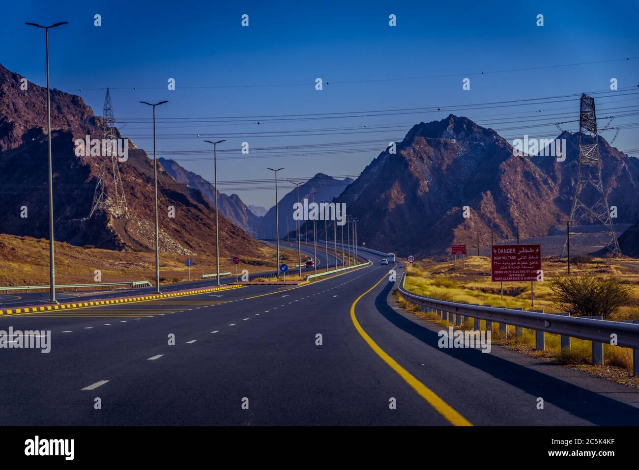 Curvy Road Highway Mountain Ranges Fujairah Stockfoto