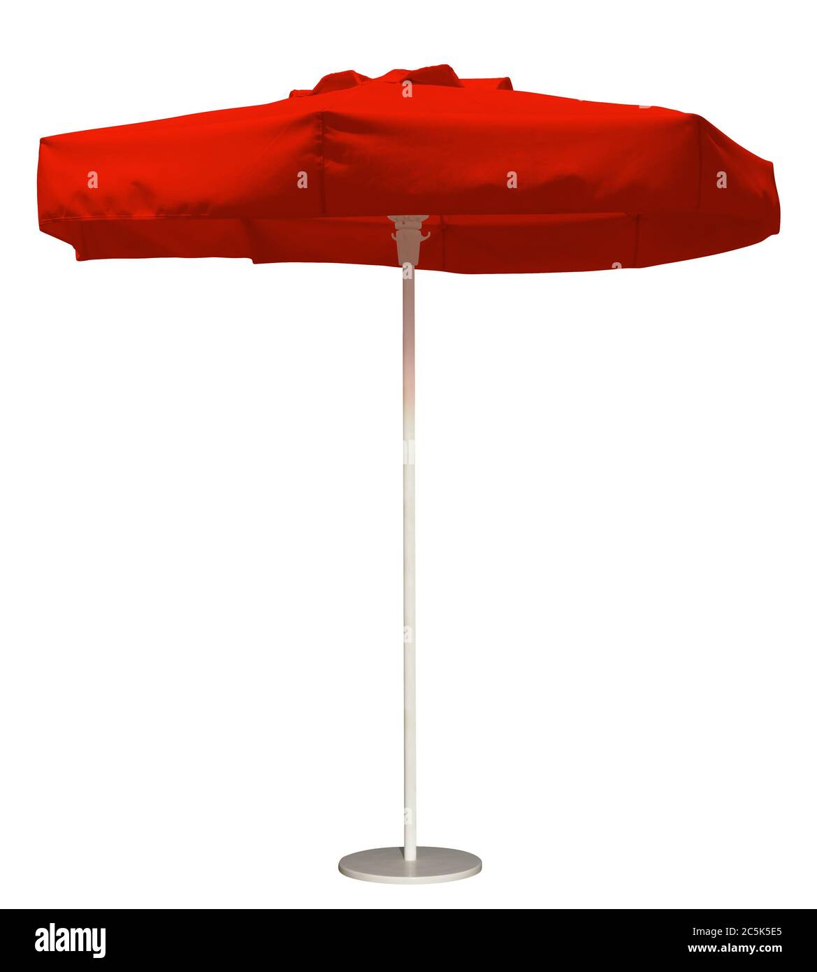 Roter Sonnenschirm isoliert. Beschneidungspfad enthalten. Stockfoto