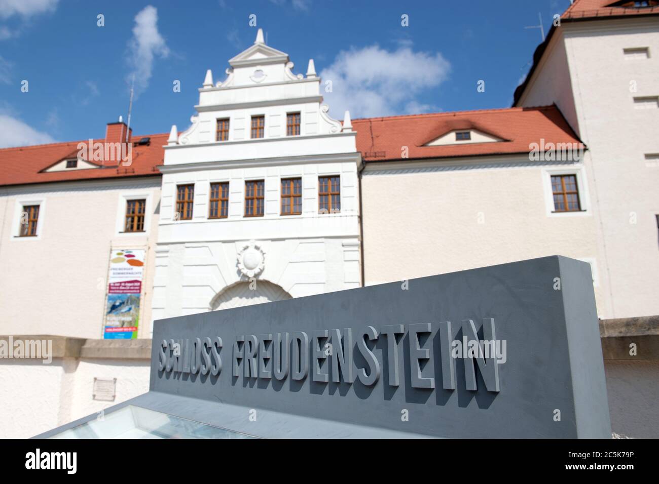 Freiberg, Deutschland. Juli 2020. Schloss Freudenstein in Freiberg. Das Renaissanceschloss, erbaut 1577, beherbergt die Mineraliensammlung 'Terra mineralia', eine Dauerausstellung der TU Bergakademie Freiberg. Quelle: Sebastian Kahnert/dpa-Zentralbild/ZB/dpa/Alamy Live News Stockfoto